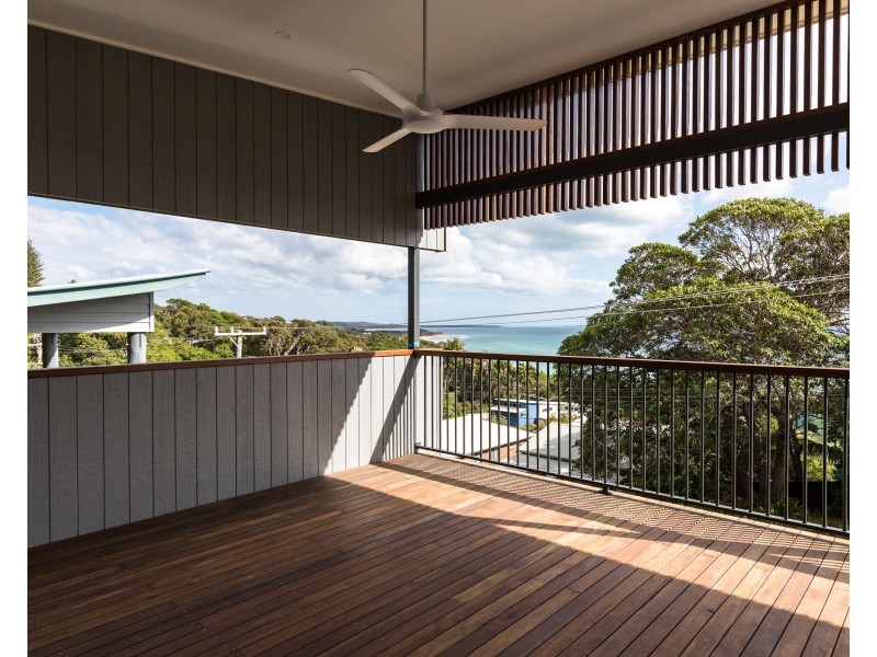 1/12 Gindarra Street, Point Lookout QLD 4183