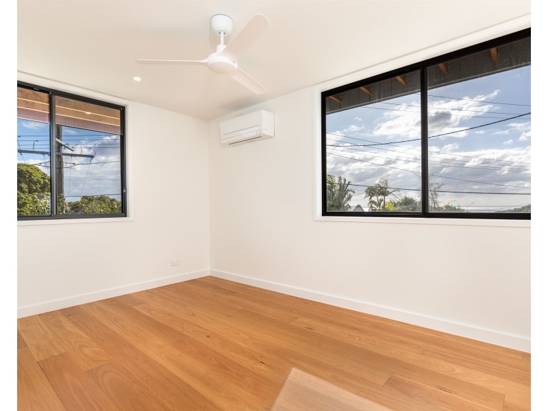 1/12 Gindarra Street, Point Lookout QLD 4183