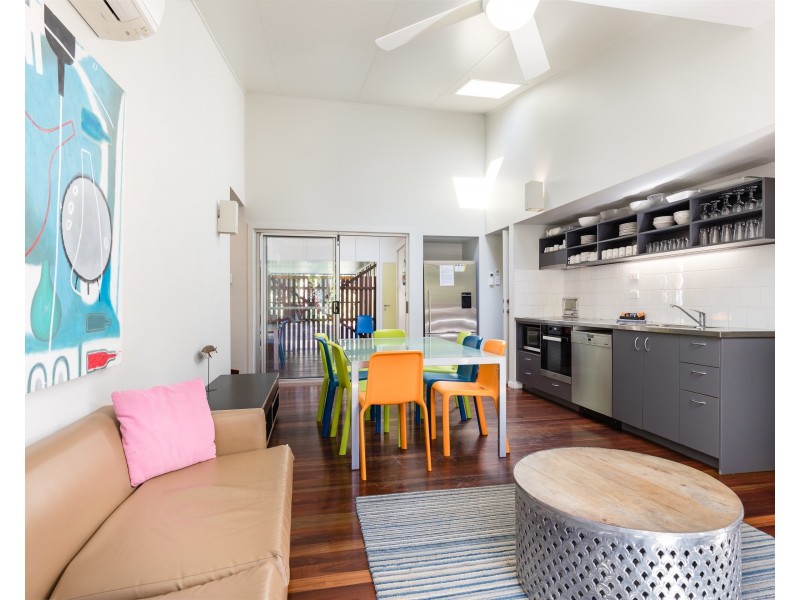 Villa 48/49 Dickson Way, Point Lookout QLD 4183