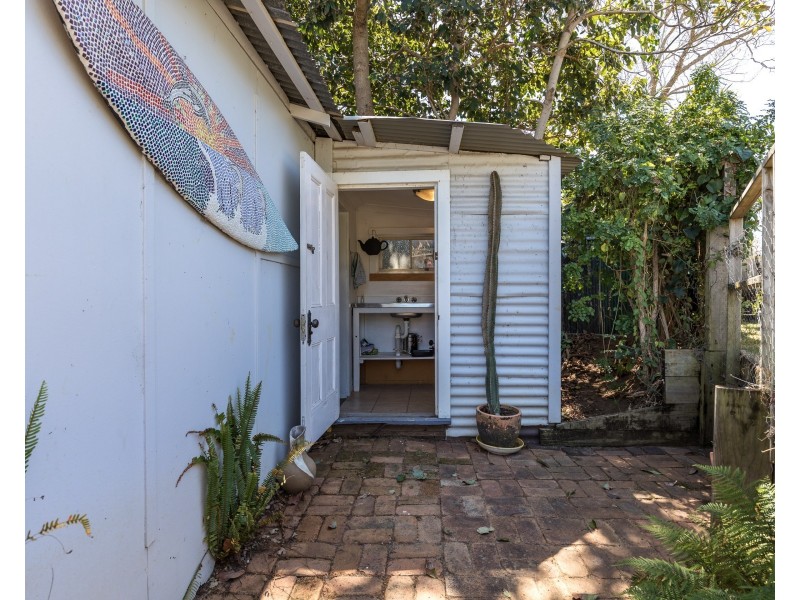 4 Bingle Road, Dunwich QLD 4183