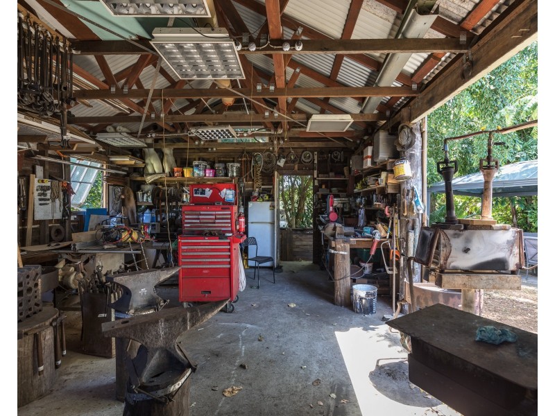 4 Bingle Road, Dunwich QLD 4183