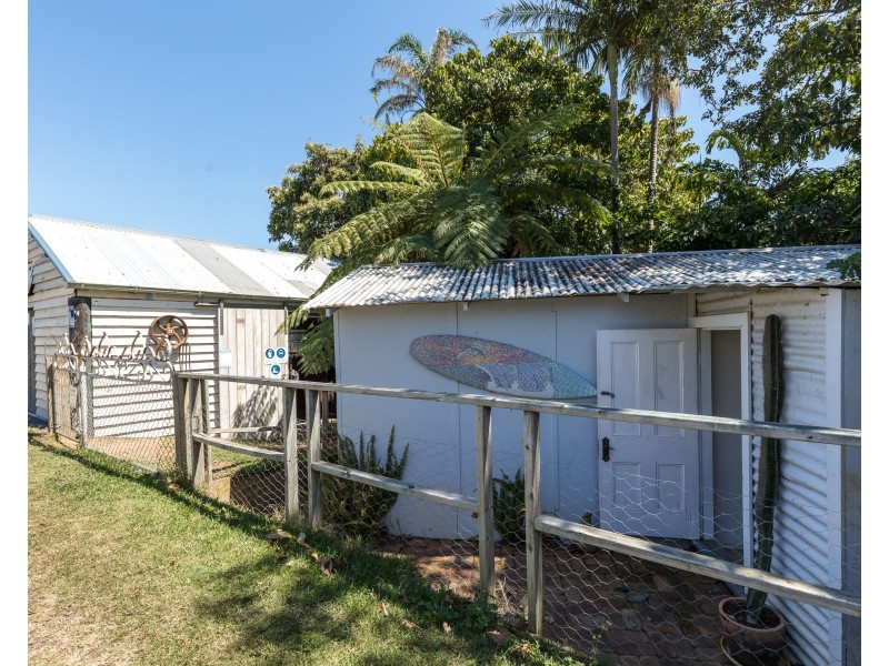 4 Bingle Road, Dunwich QLD 4183