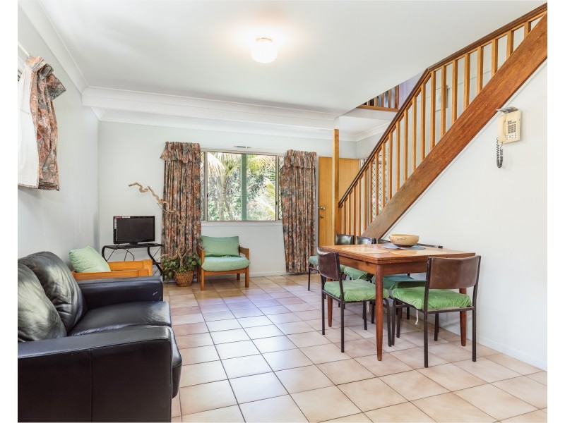 12 Billa Street, Point Lookout QLD 4183