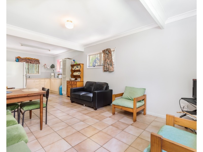 12 Billa Street, Point Lookout QLD 4183