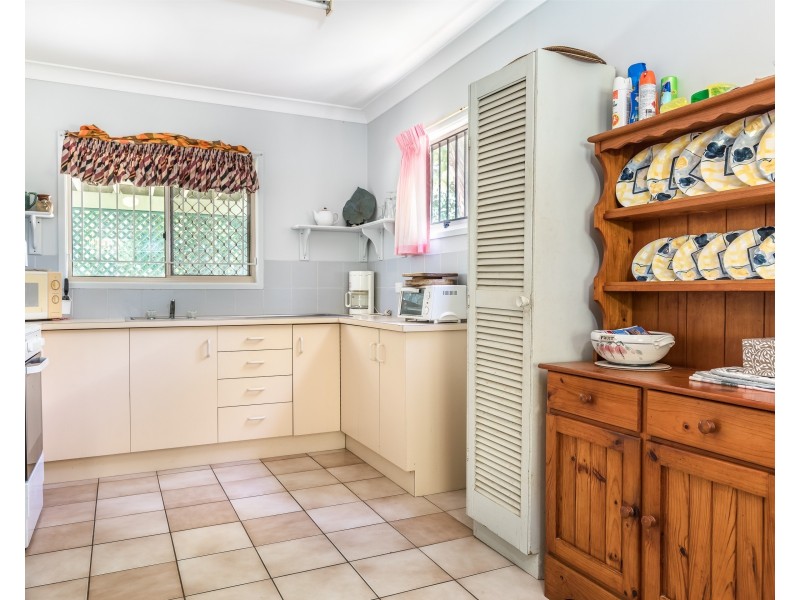 12 Billa Street, Point Lookout QLD 4183