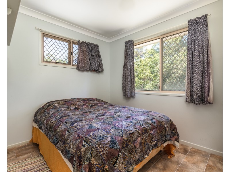 12 Billa Street, Point Lookout QLD 4183