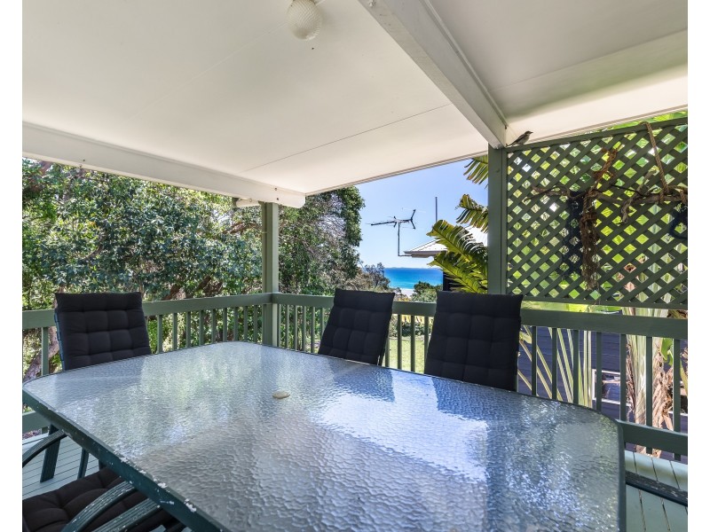 12 Billa Street, Point Lookout QLD 4183