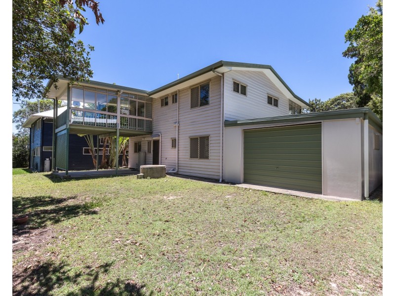 12 Billa Street, Point Lookout QLD 4183
