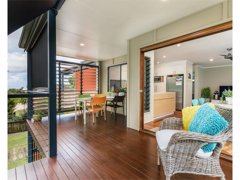 2/36 George Nothling Drive, Point Lookout QLD 4183