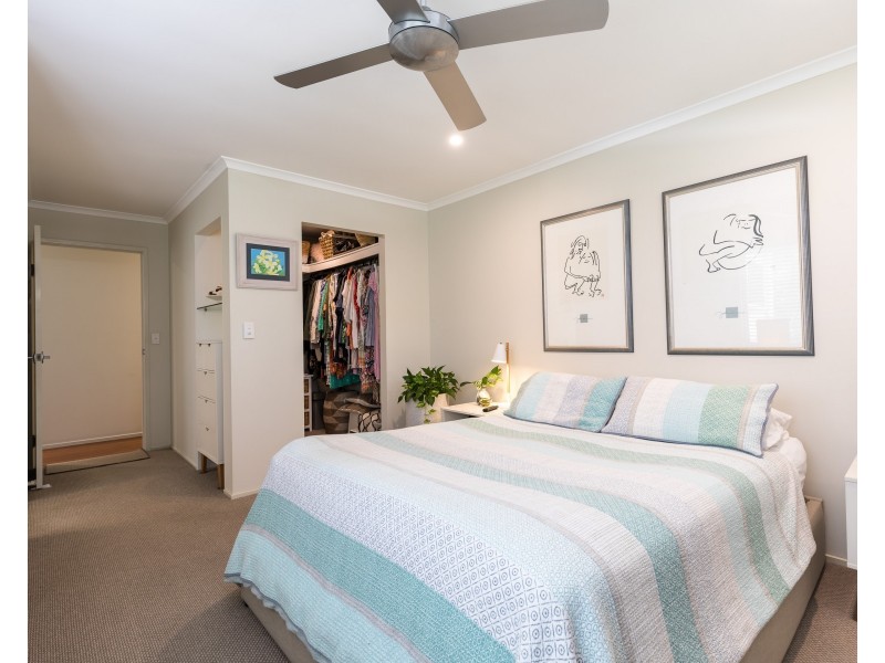 2/36 George Nothling Drive, Point Lookout QLD 4183