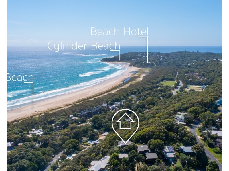 16 Merinda Crescent, Point Lookout QLD 4183