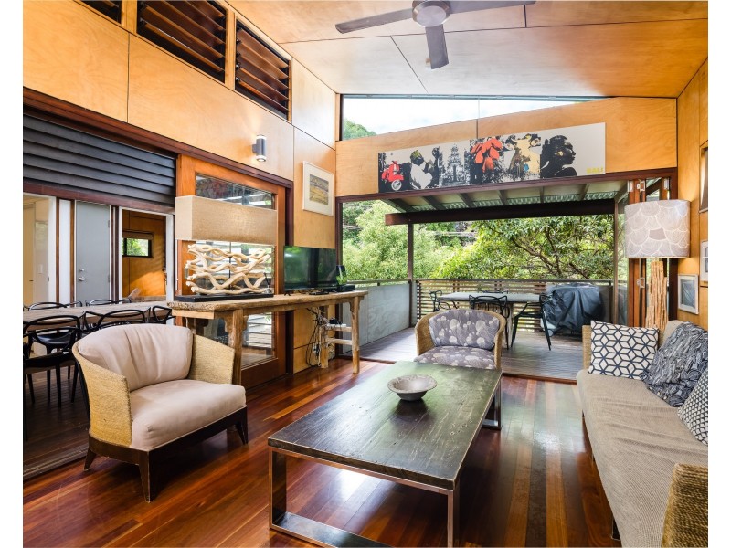 1/43 Bigoon Road, Point Lookout QLD 4183