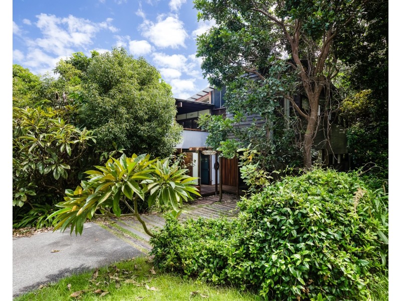 1/43 Bigoon Road, Point Lookout QLD 4183