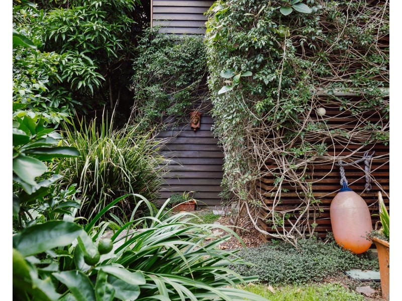 1/43 Bigoon Road, Point Lookout QLD 4183