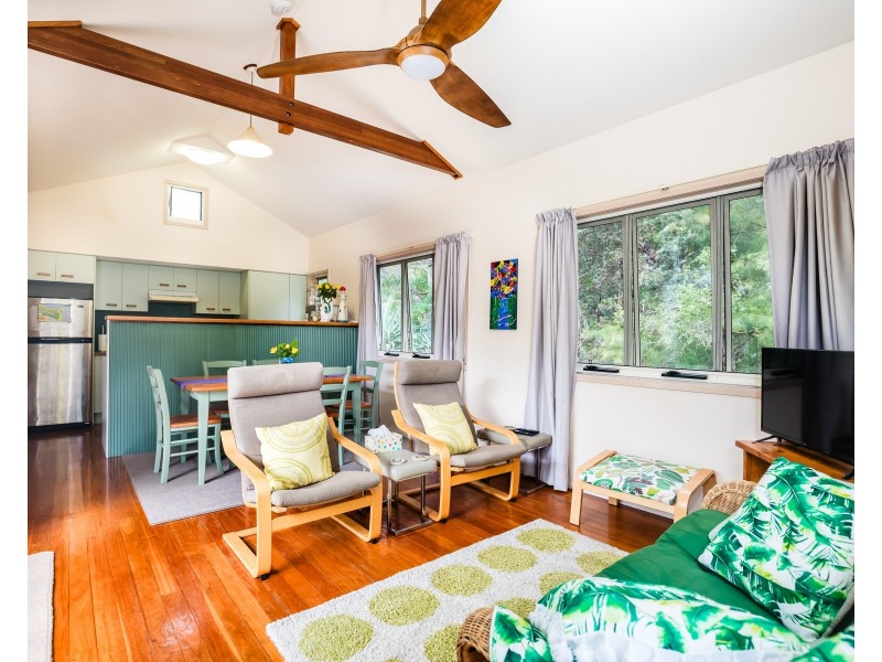 3/120 Tramican Street, Point Lookout QLD 4183