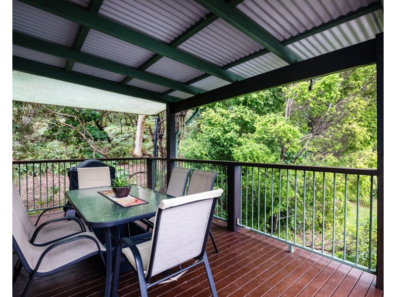 3/120 Tramican Street, Point Lookout QLD 4183