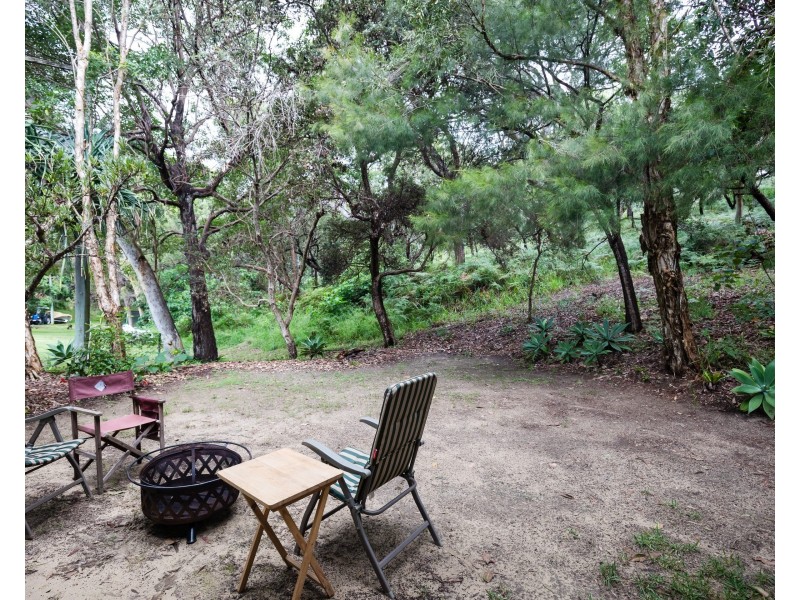 3/120 Tramican Street, Point Lookout QLD 4183