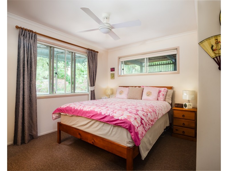 3/120 Tramican Street, Point Lookout QLD 4183