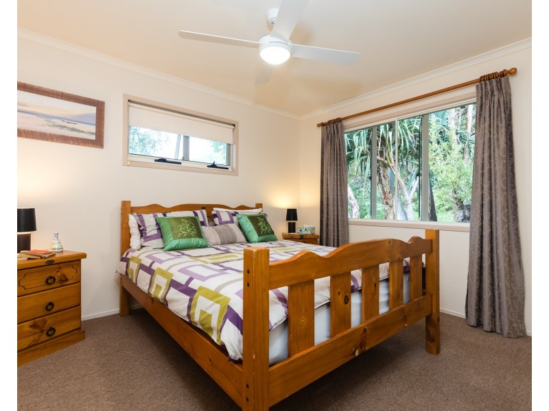 3/120 Tramican Street, Point Lookout QLD 4183