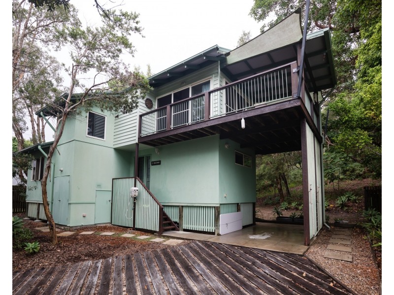 3/120 Tramican Street, Point Lookout QLD 4183