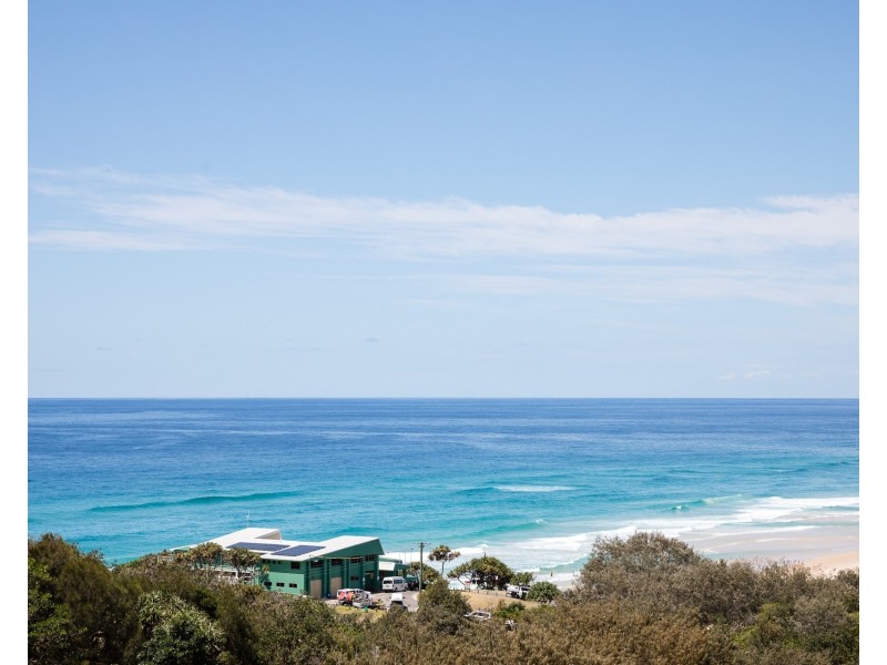 3 Mooloomba Road, Point Lookout QLD 4183