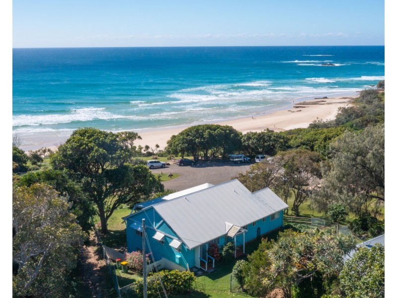 9 Prosperity Street, Point Lookout QLD 4183