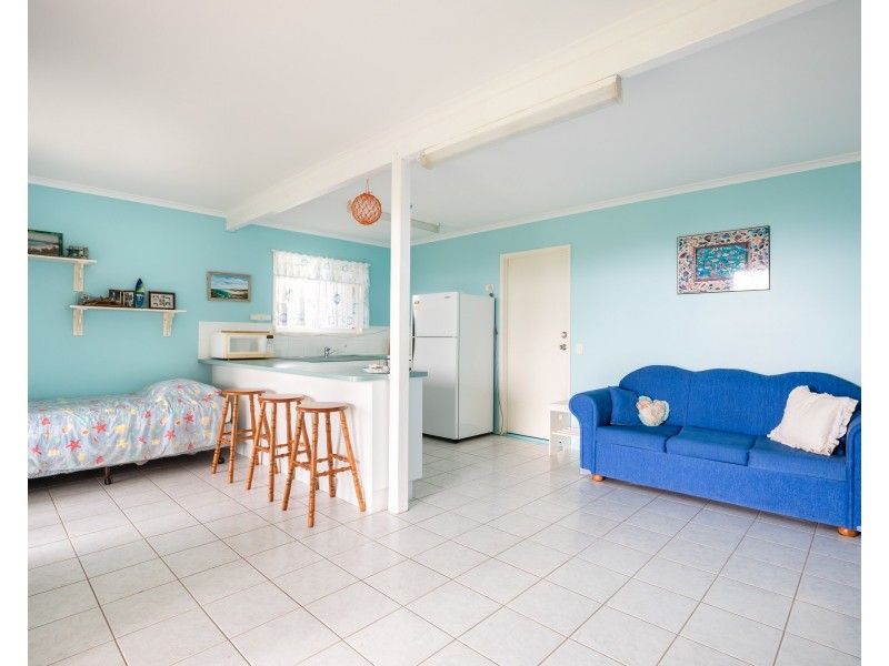 9 Prosperity Street, Point Lookout QLD 4183