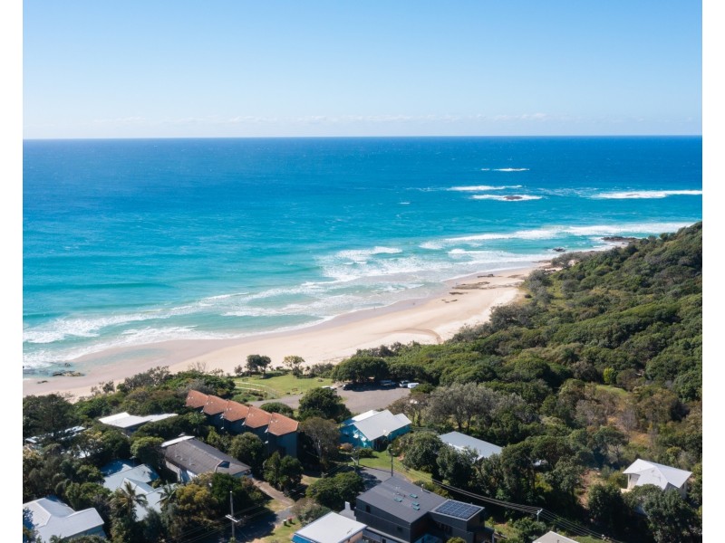 9 Prosperity Street, Point Lookout QLD 4183