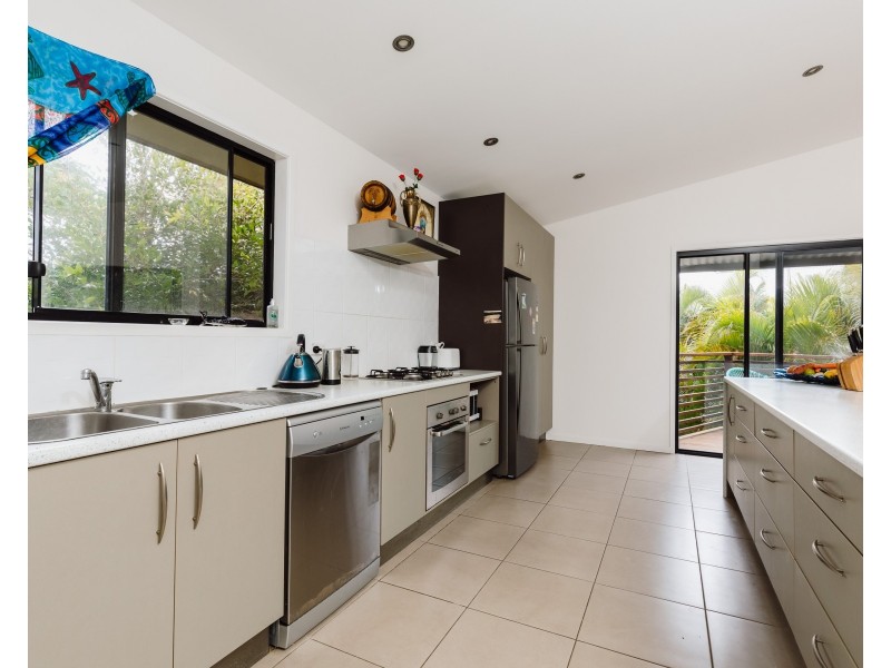 2/12 Bimba Street, Point Lookout QLD 4183