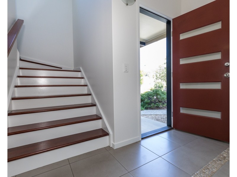 2/12 Bimba Street, Point Lookout QLD 4183