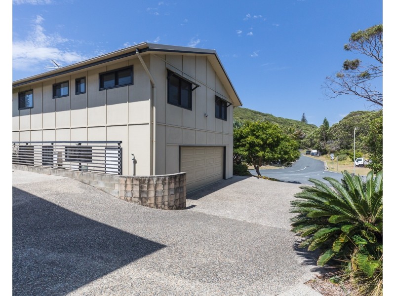 2/12 Bimba Street, Point Lookout QLD 4183