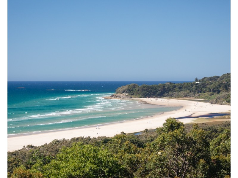 31 Tramican Street, Point Lookout QLD 4183