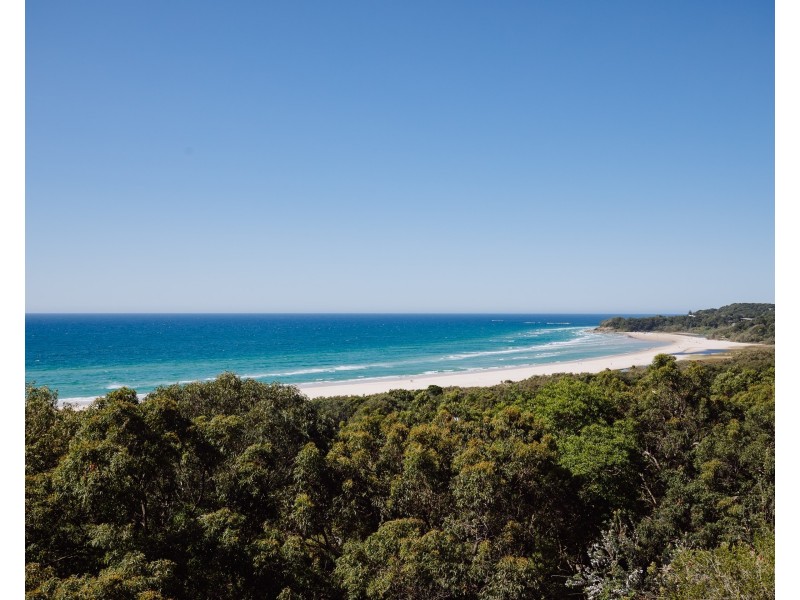 31 Tramican Street, Point Lookout QLD 4183