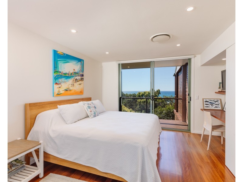 31 Tramican Street, Point Lookout QLD 4183