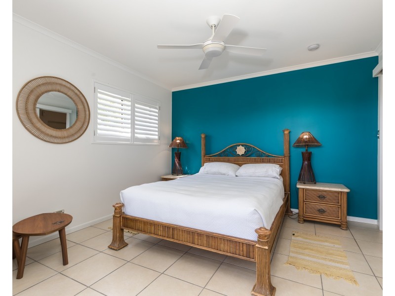 41 Cumming Parade, Point Lookout QLD 4183