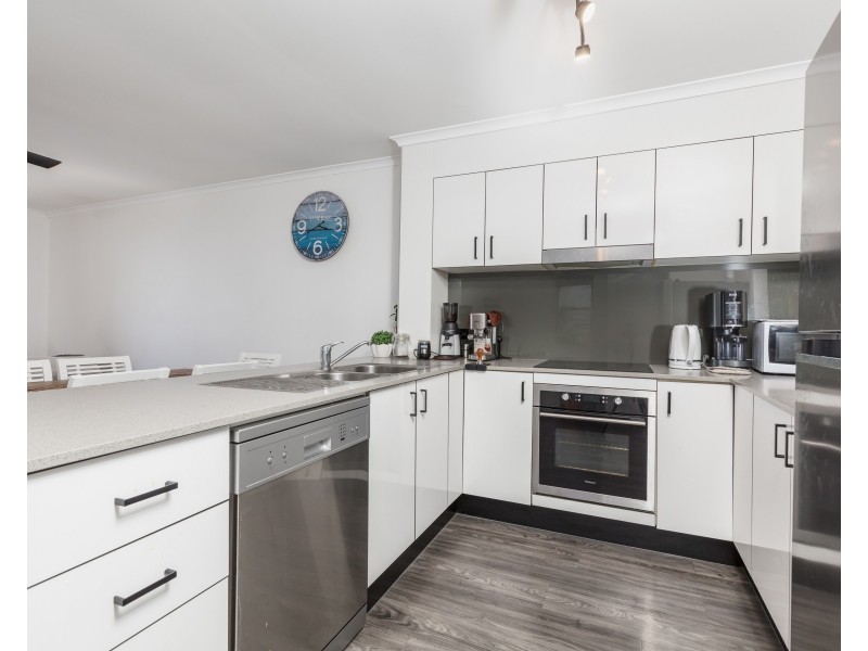 14/21-25 Cumming Parade, Point Lookout QLD 4183