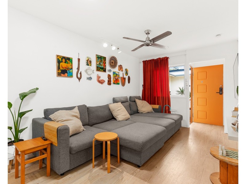 2/17 Bigoon Road, Point Lookout QLD 4183