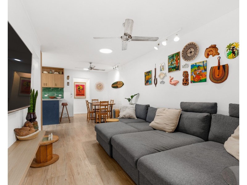 2/17 Bigoon Road, Point Lookout QLD 4183