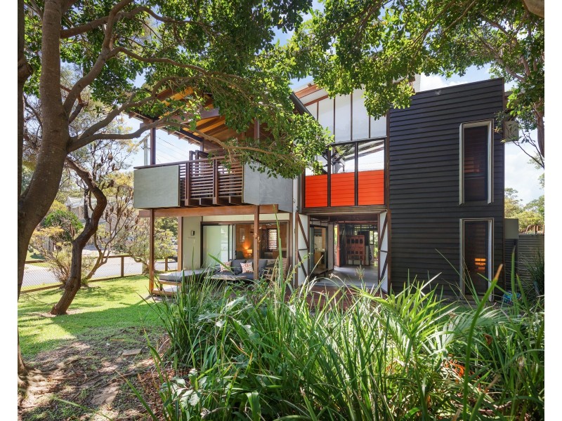 2/43 Bigoon Road, Point Lookout QLD 4183