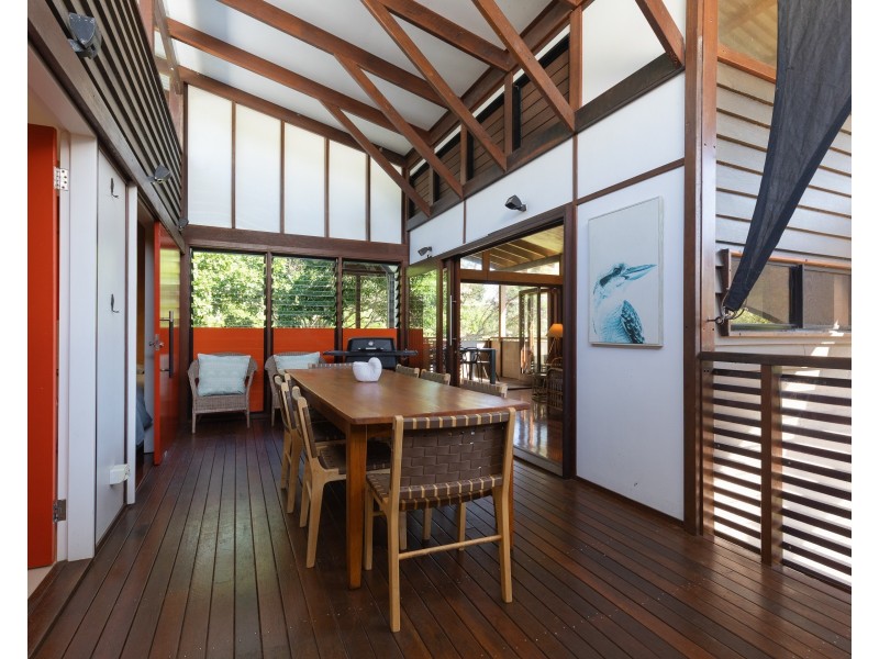2/43 Bigoon Road, Point Lookout QLD 4183
