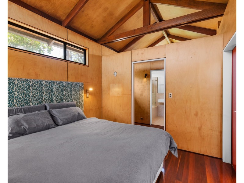 2/43 Bigoon Road, Point Lookout QLD 4183