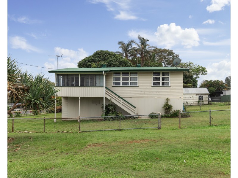 2 Bingle Road, Dunwich QLD 4183