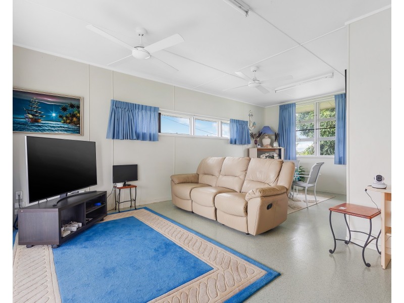 2 Bingle Road, Dunwich QLD 4183