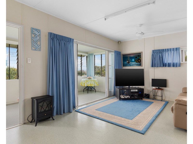 2 Bingle Road, Dunwich QLD 4183