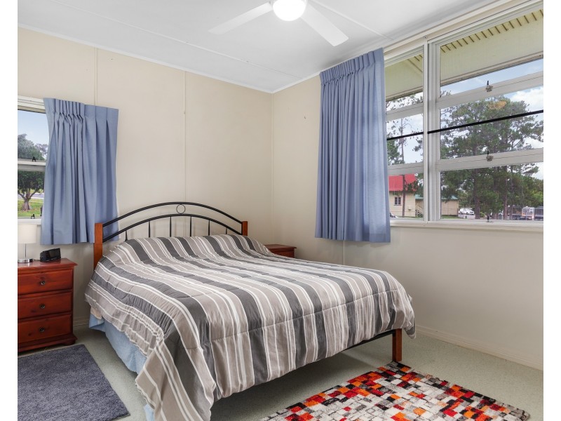 2 Bingle Road, Dunwich QLD 4183