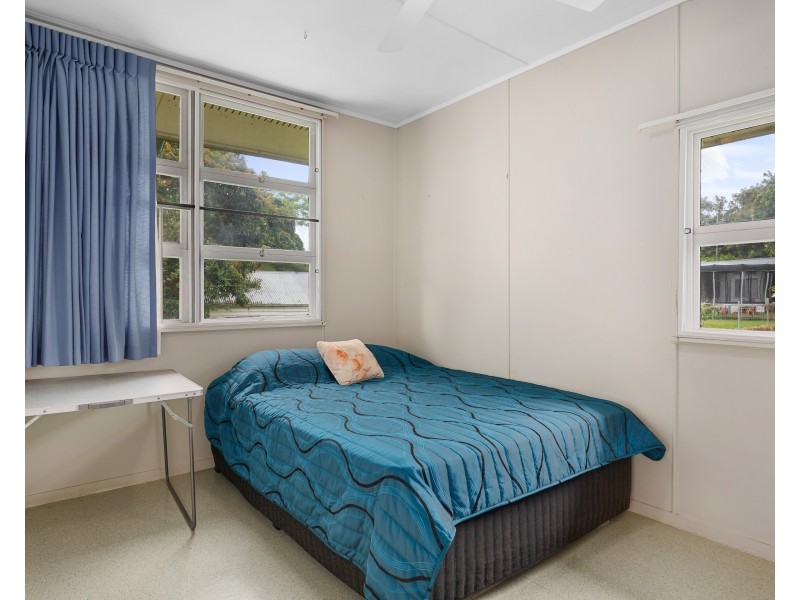 2 Bingle Road, Dunwich QLD 4183