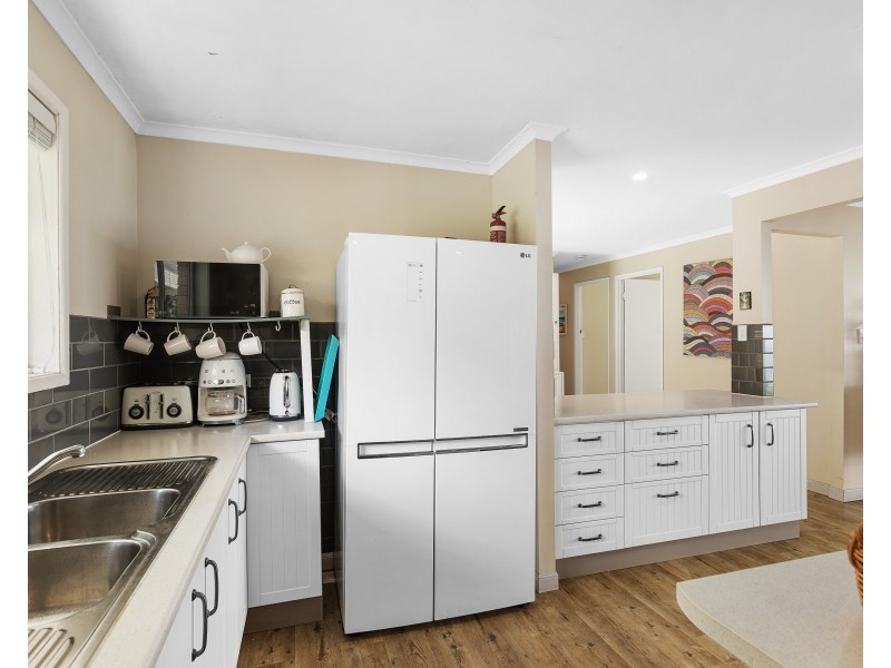 5 Illawong Crescent, Dunwich QLD 4183