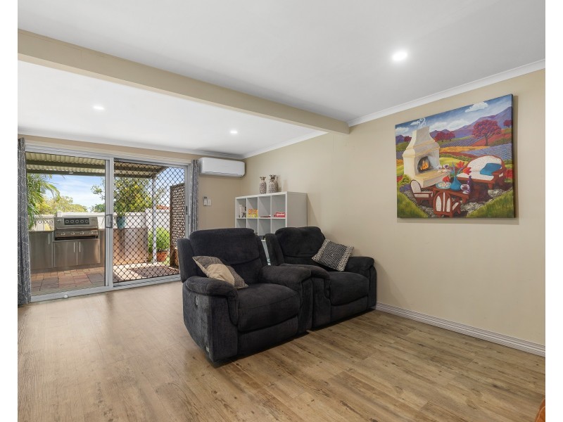 5 Illawong Crescent, Dunwich QLD 4183