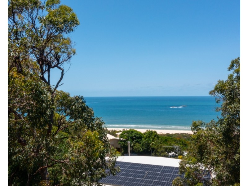 68 Tramican Street, Point Lookout QLD 4183