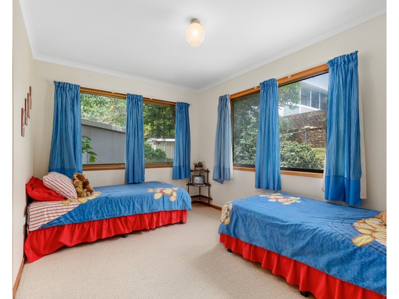 14 Bigoon Road, Point Lookout QLD 4183